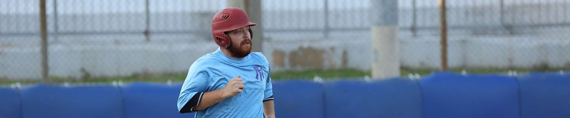 Click to show or hide the buttons