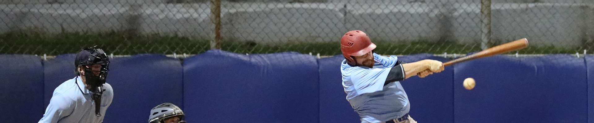 Click to show or hide the buttons