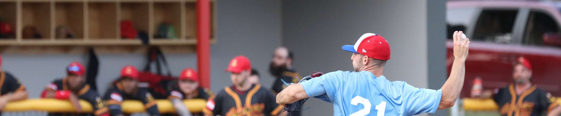 Click to show or hide the buttons