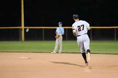 154: baseball_3812