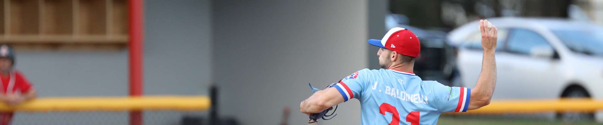 Click to show or hide the buttons