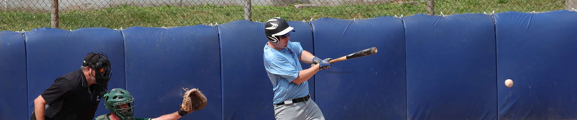 Click to show or hide the buttons