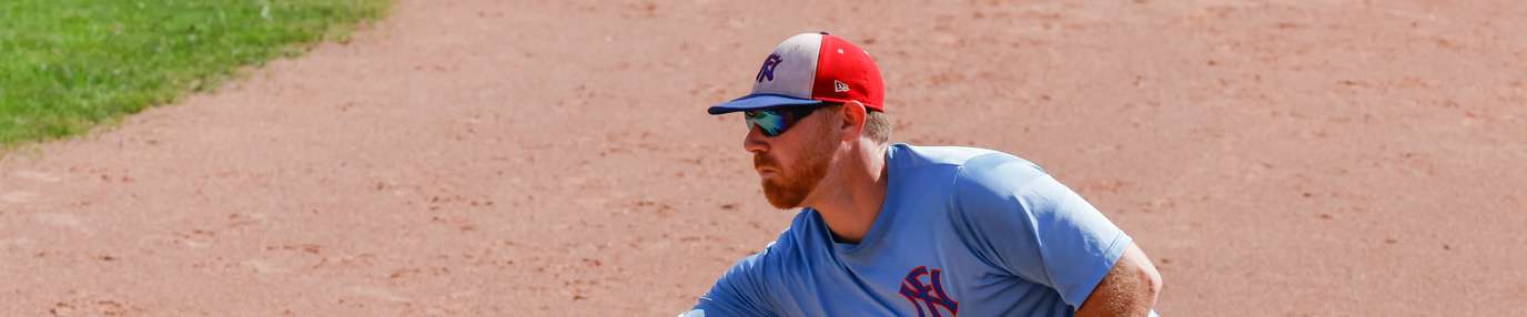 Click to show or hide the buttons