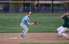 111: baseballl1_2444