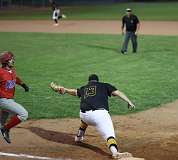 181: baseball_3384