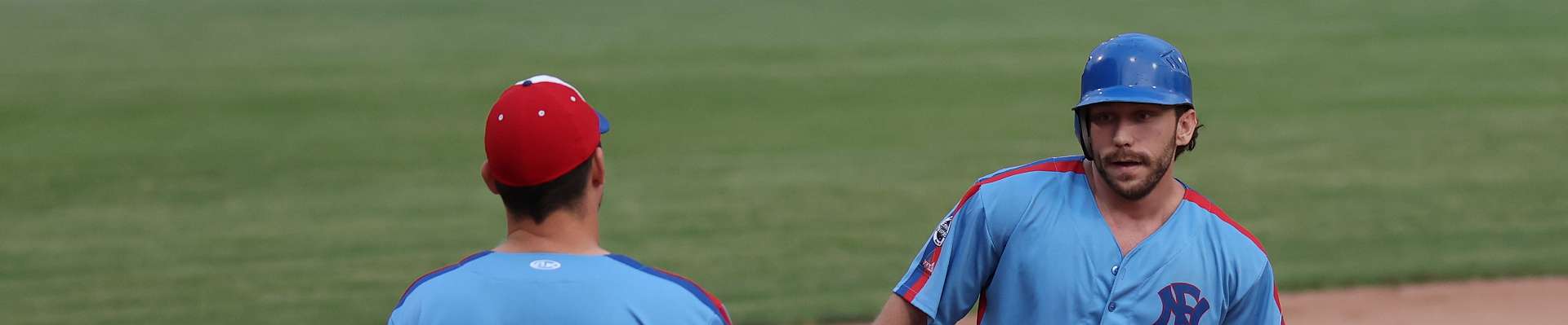 Click to show or hide the buttons