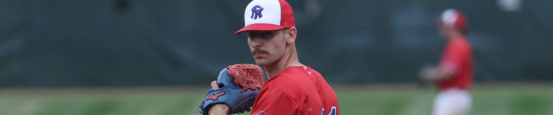 Click to show or hide the buttons